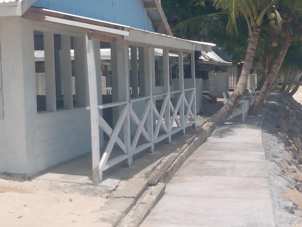Vacations Beach Fale Hotel Manase Екстериор снимка