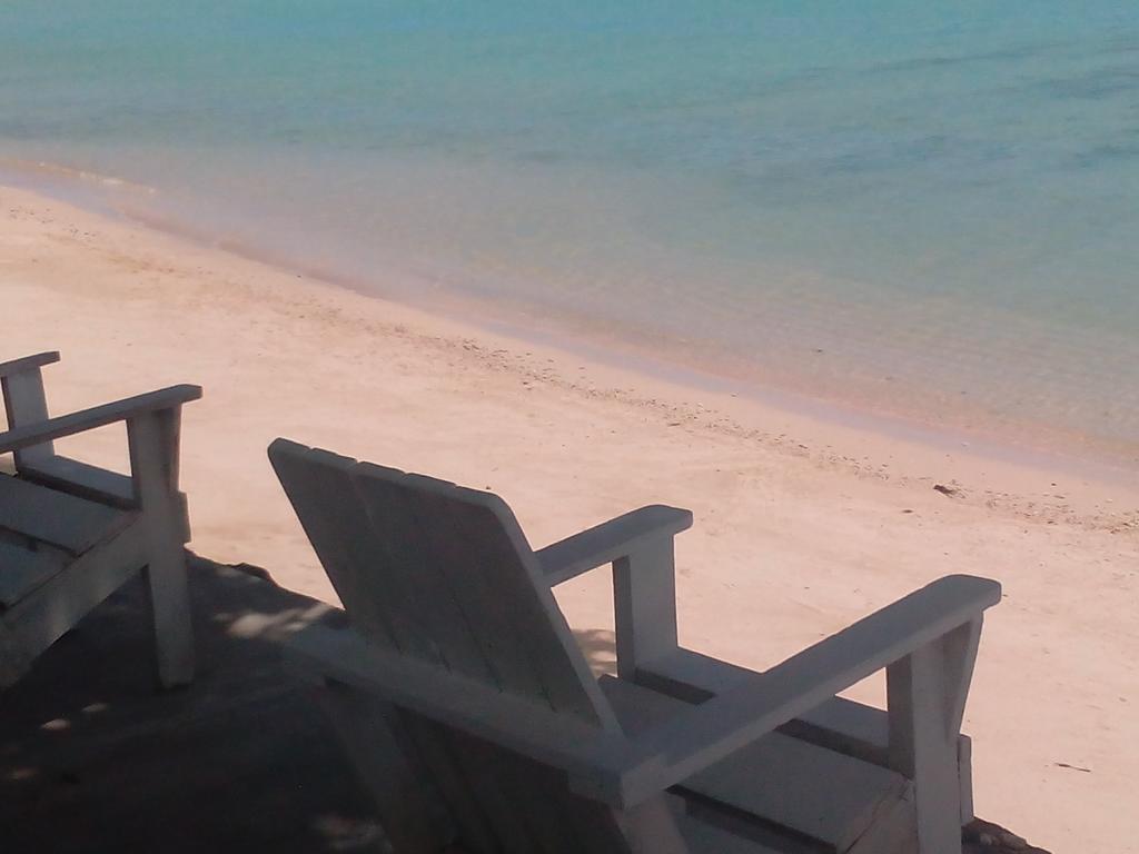 Vacations Beach Fale Hotel Manase Екстериор снимка