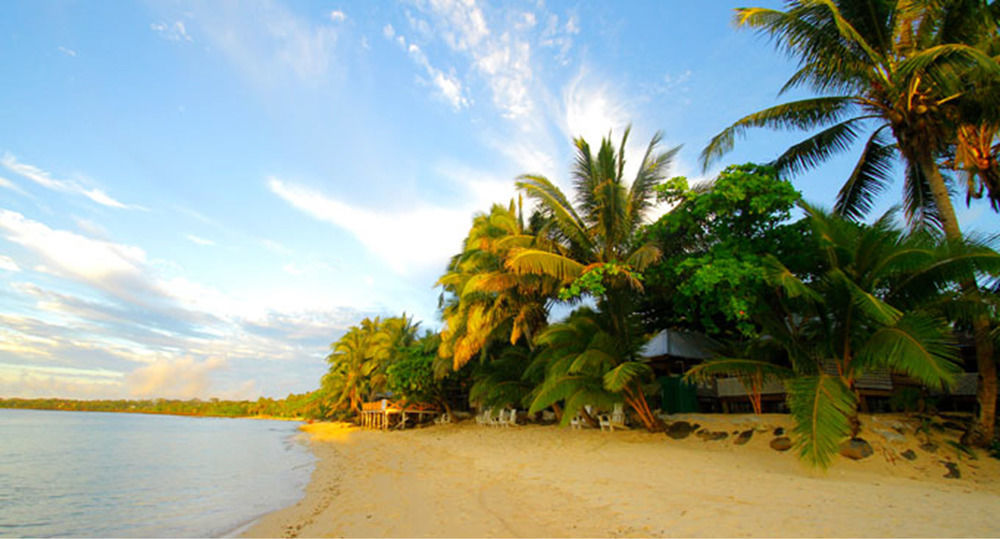 Vacations Beach Fale Hotel Manase Екстериор снимка
