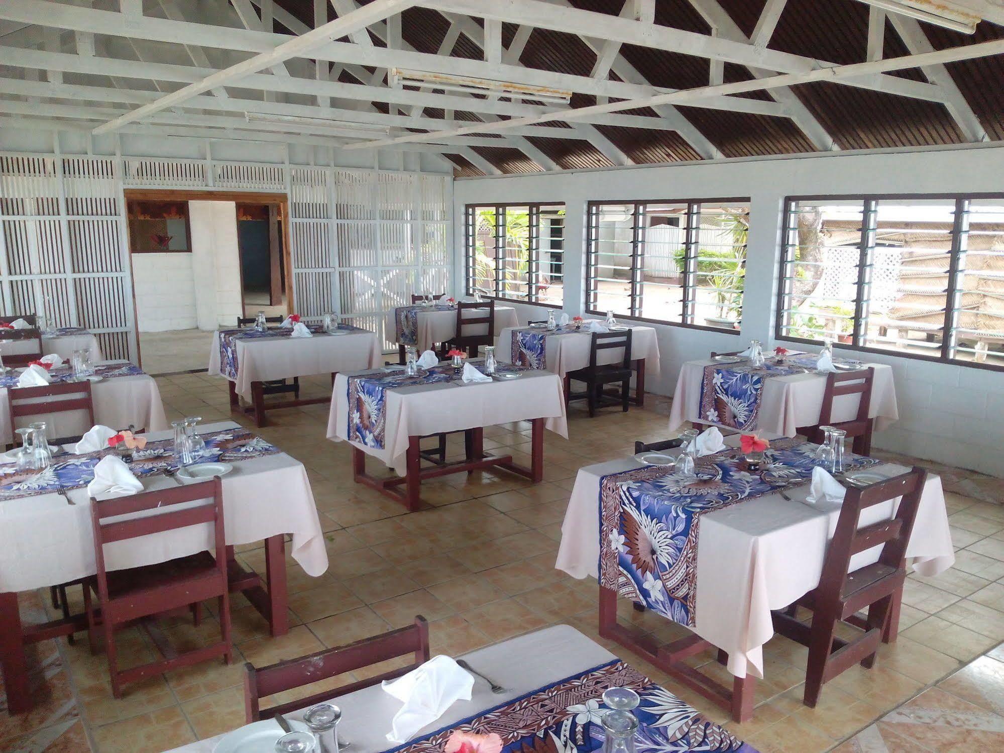 Vacations Beach Fale Hotel Manase Екстериор снимка